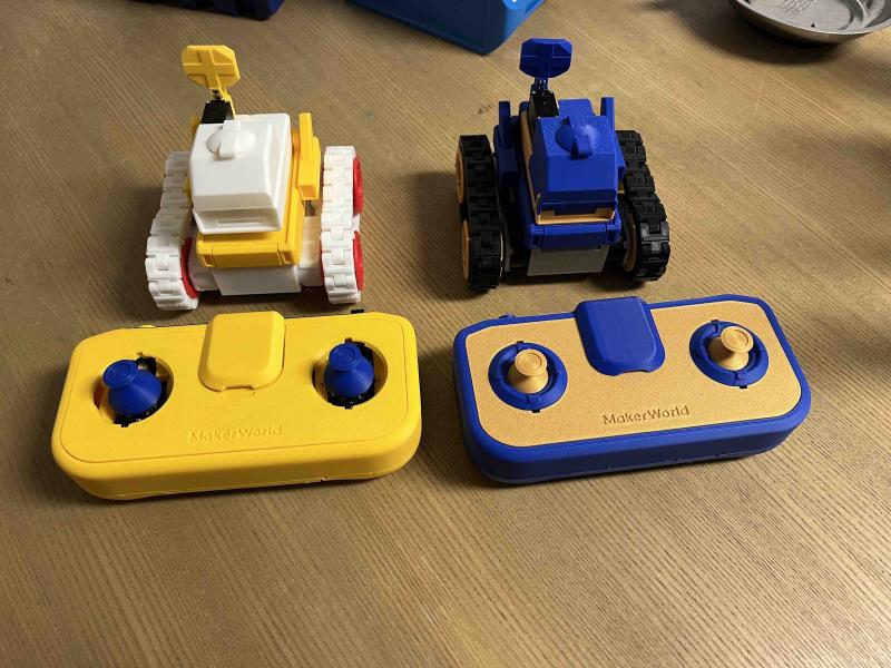 Complete pair of Tanks